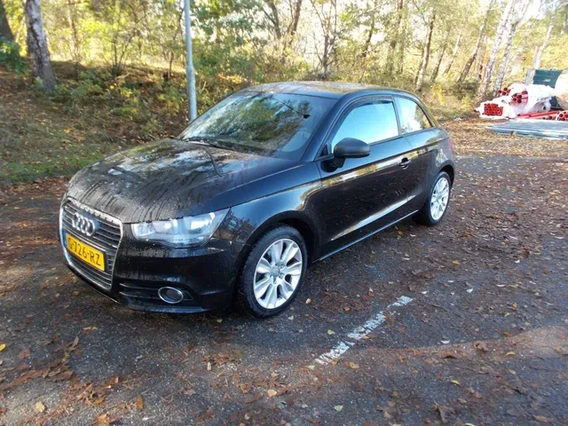 Audi A1 (2010) — foto 1