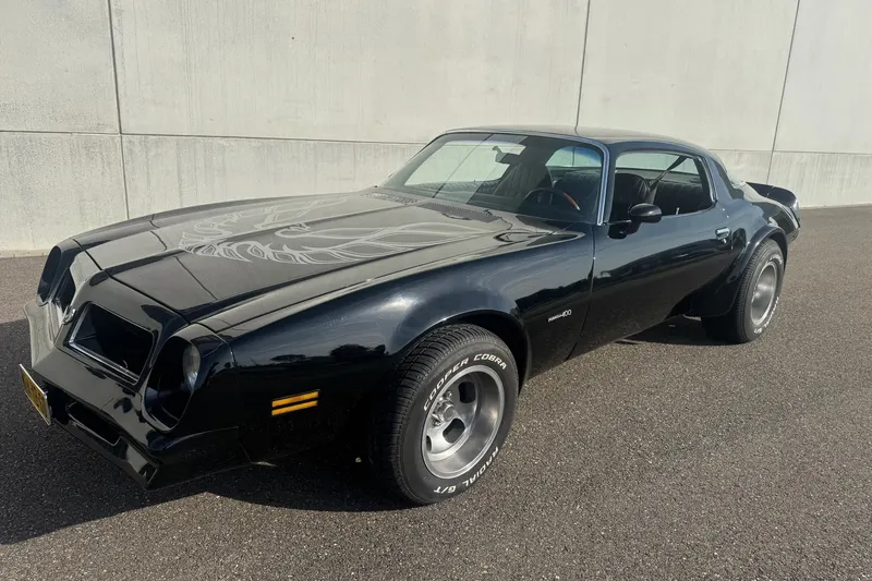 Pontiac Firebird (1976)
