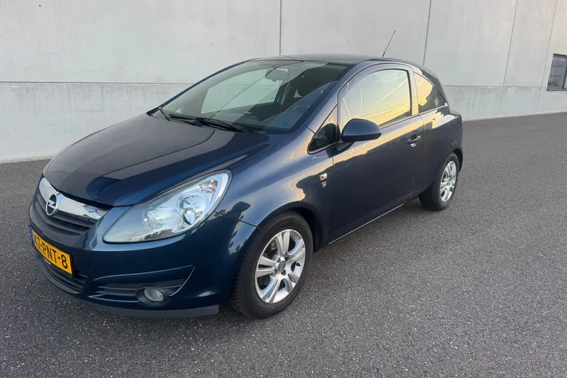 Opel Corsa (2011)