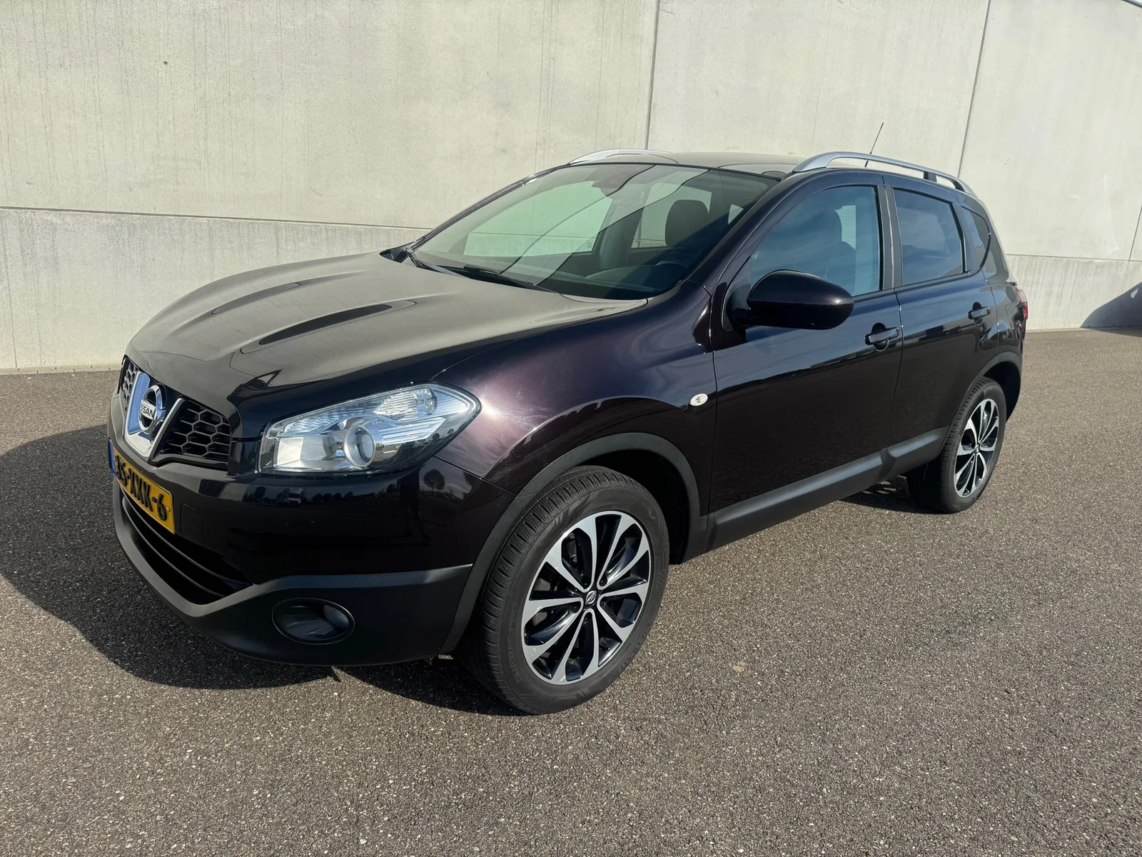 Nissan Qashqai (2012) — foto 1