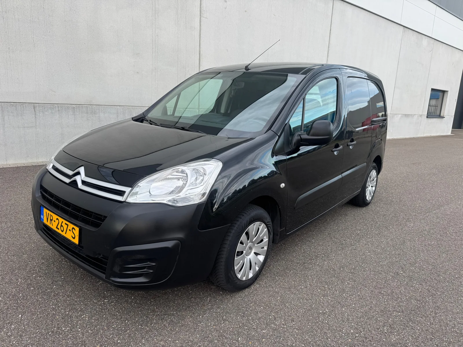 Citroën Berlingo (2015) — foto 1