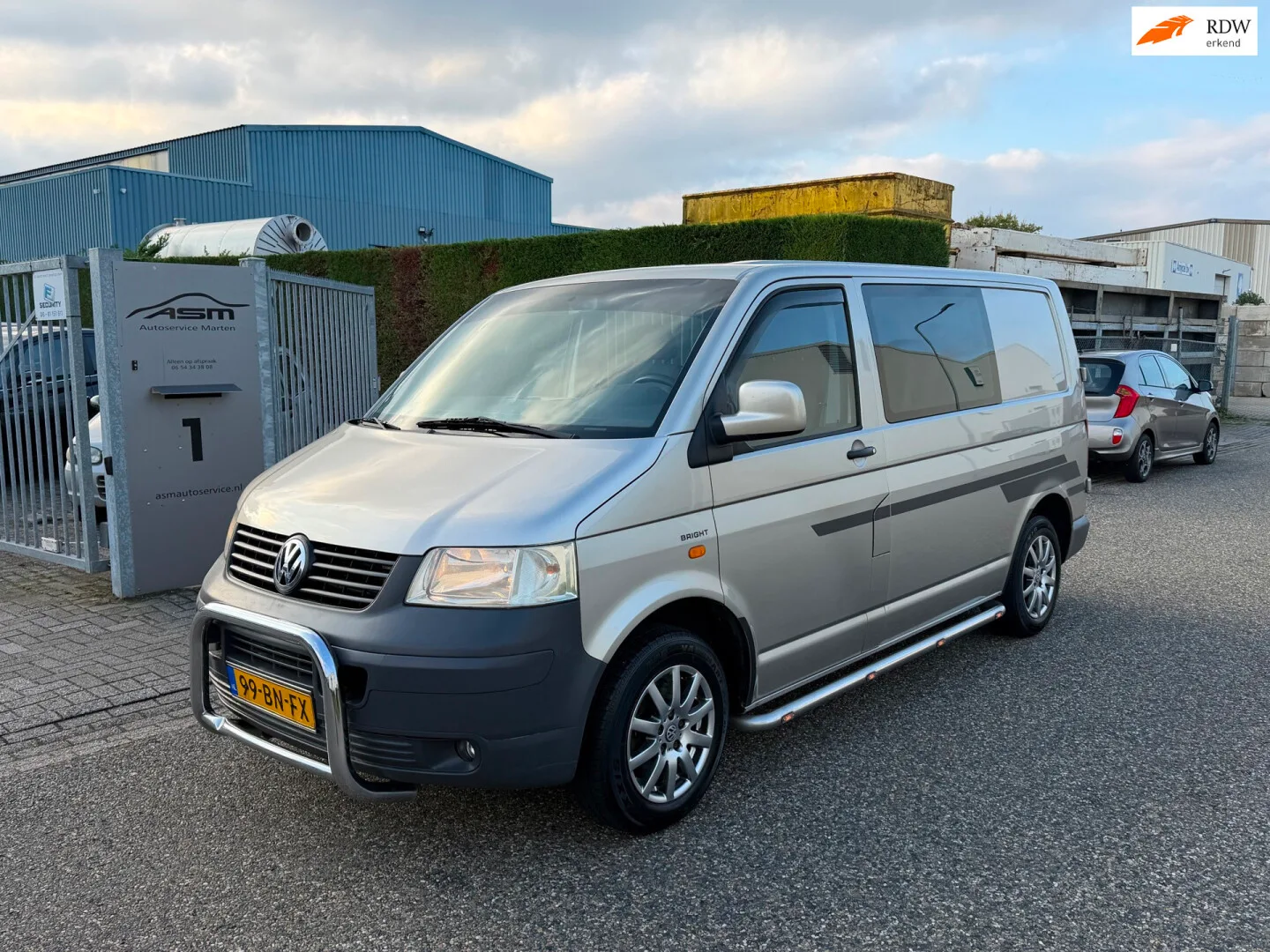 Volkswagen Transporter (2004) — foto 1
