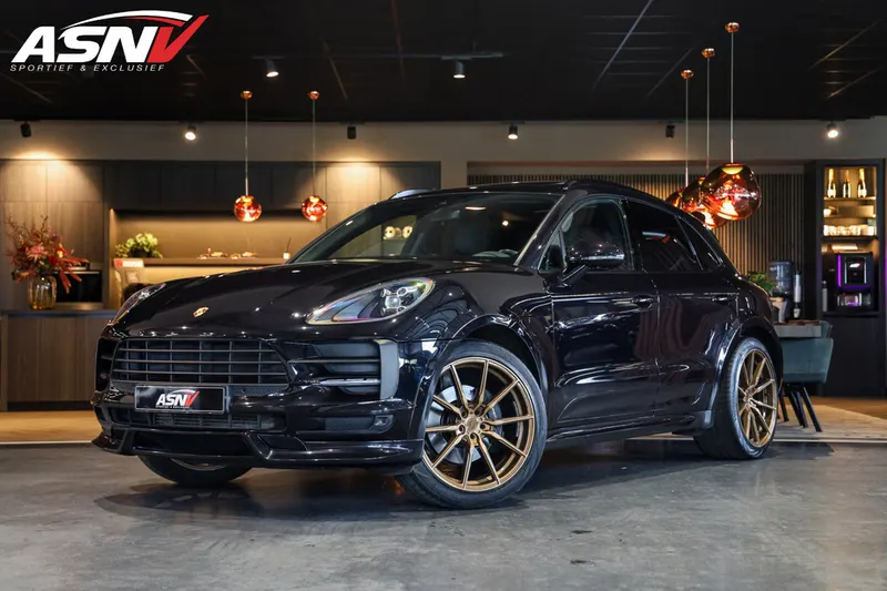 Porsche Macan (2019)