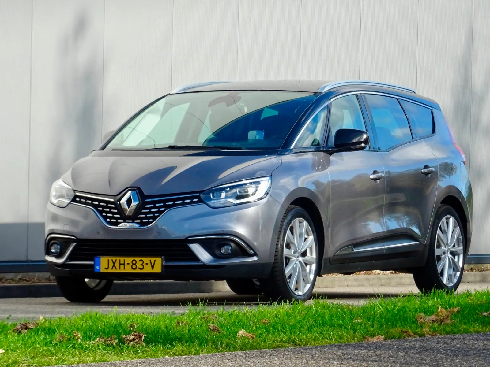 Renault Grand Scénic (2019) — foto 1