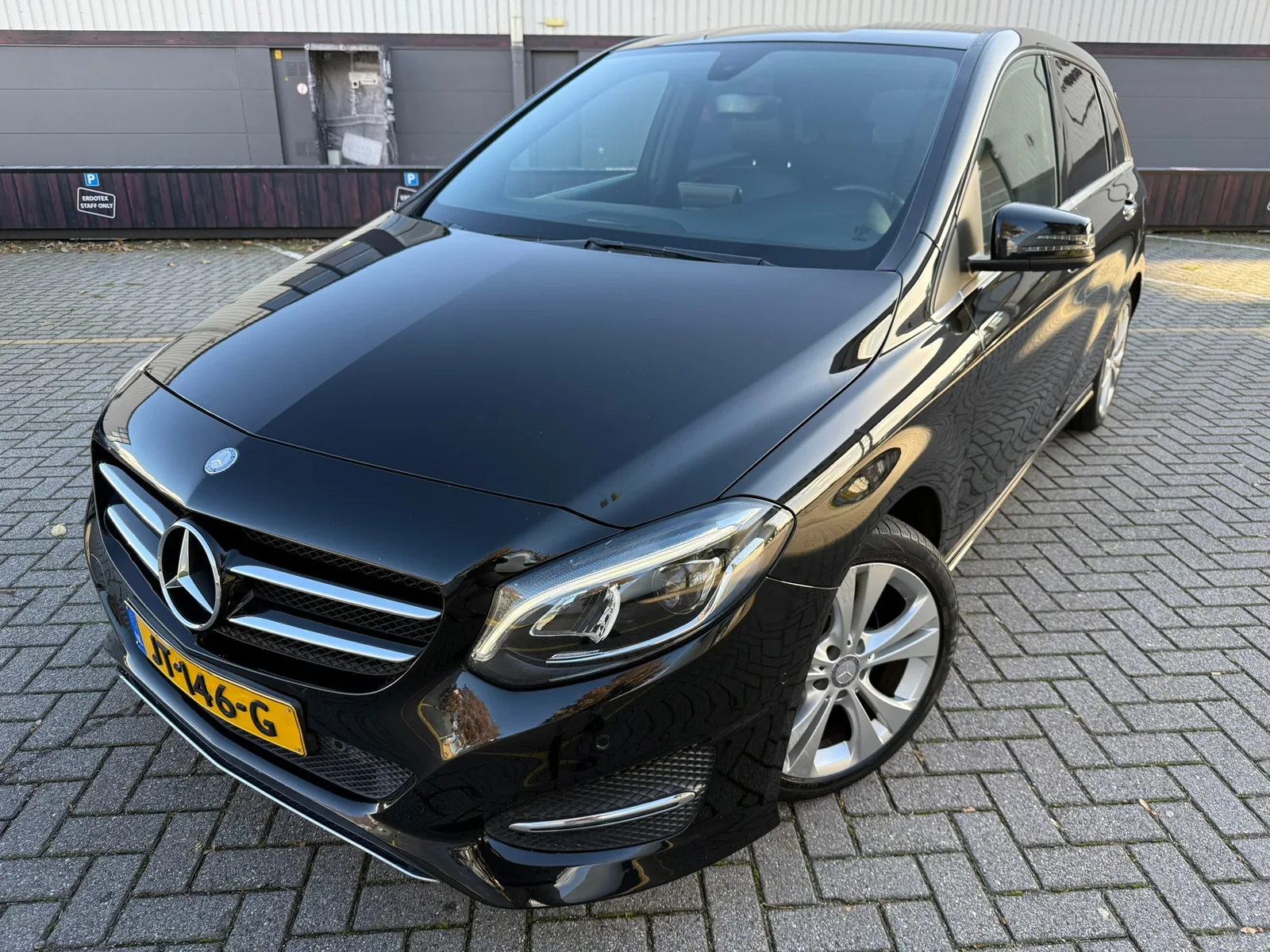 Mercedes-Benz B-Klasse (2016) — foto 1