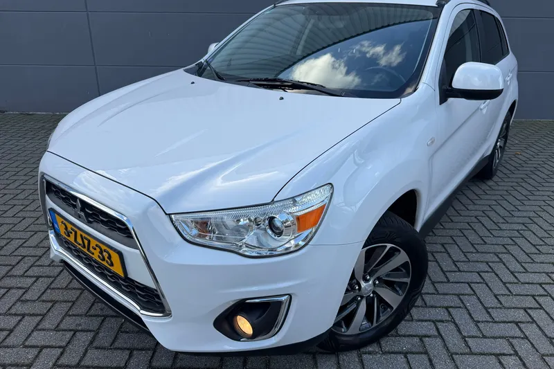 Mitsubishi ASX (2015)
