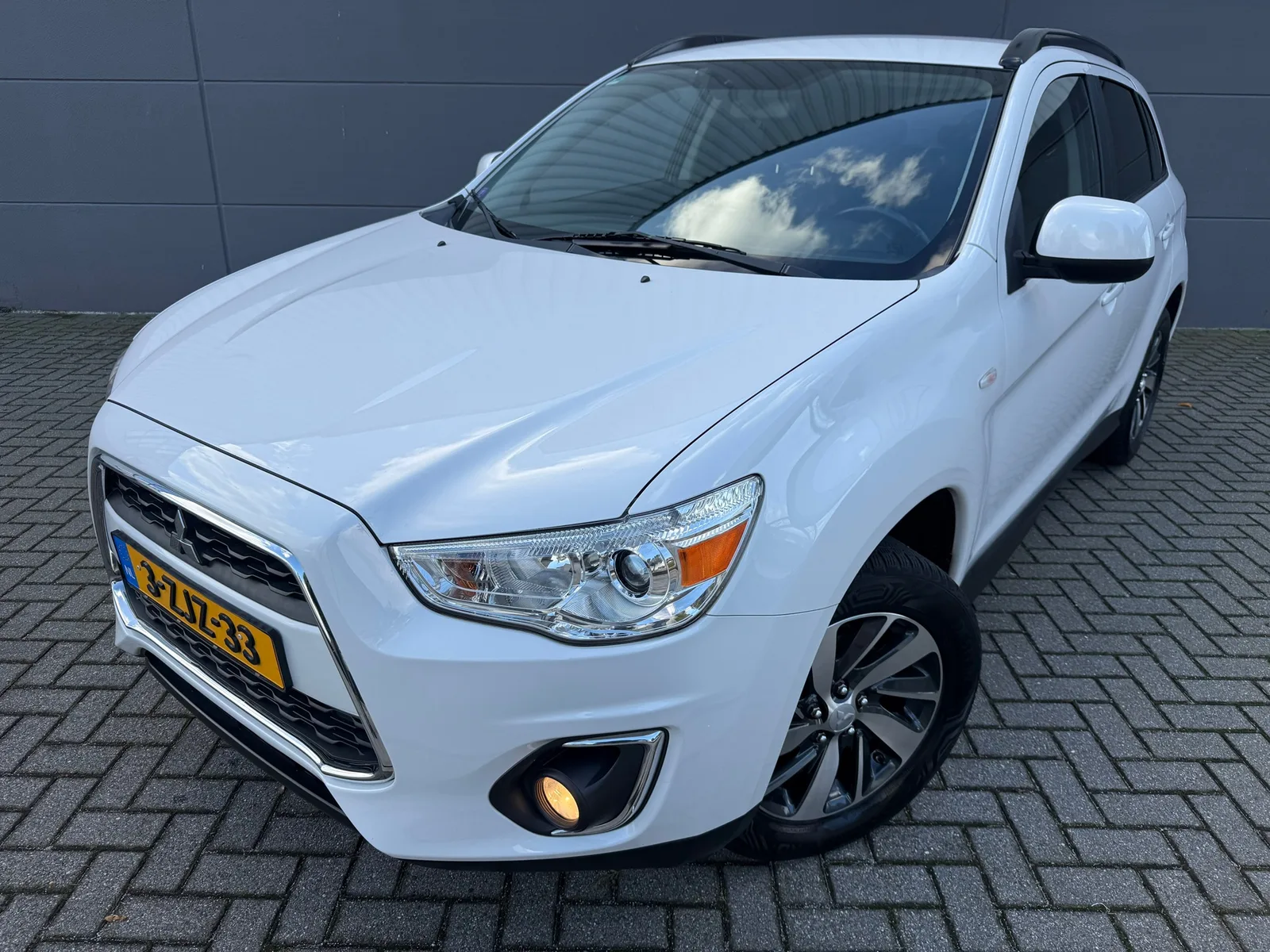 Mitsubishi ASX (2015) — foto 1