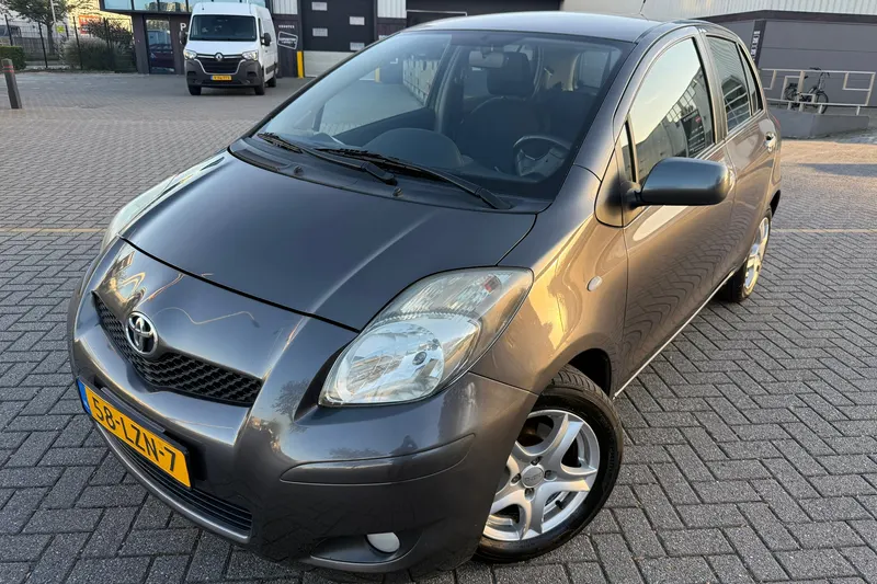 Toyota Yaris (2010)