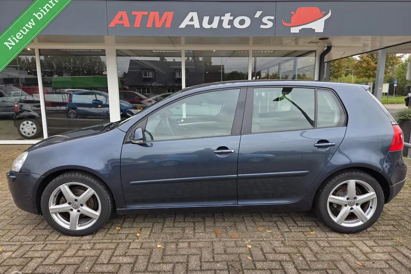 Volkswagen Golf (2008)