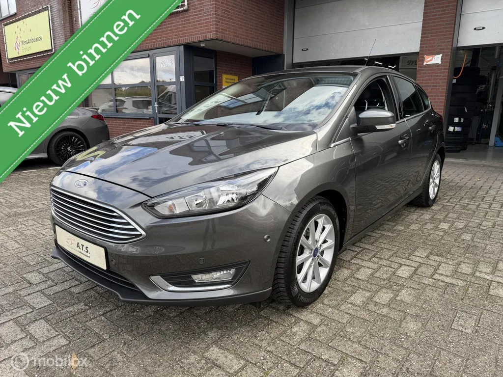 Ford Focus (2017) — foto 1