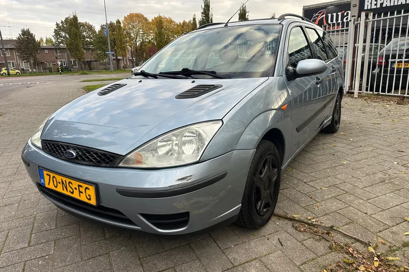 Ford Focus (2004)