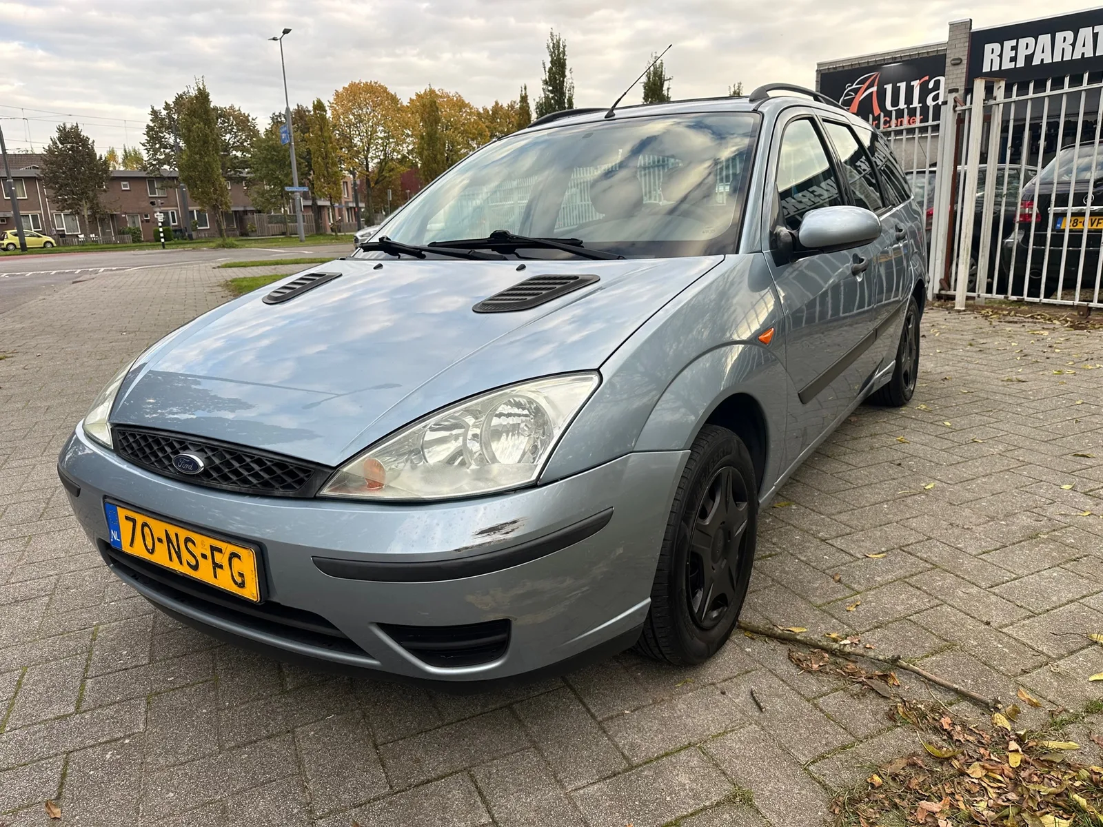 Ford Focus (2004) — foto 1