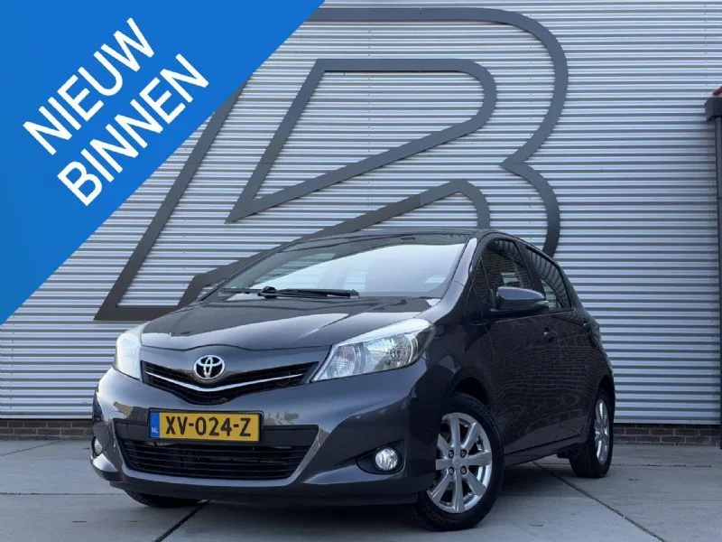 Toyota Yaris (2014) — foto 1