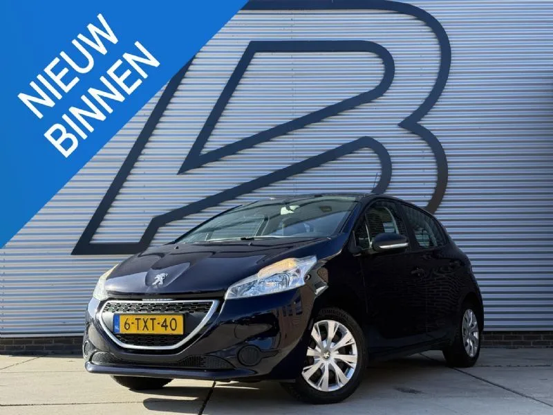 Peugeot 208 (2014) — foto 1