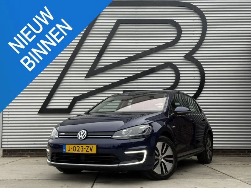 Volkswagen e-Golf (2020) — foto 1