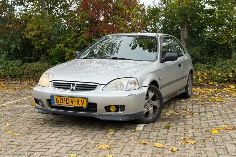 Honda Civic (2000)