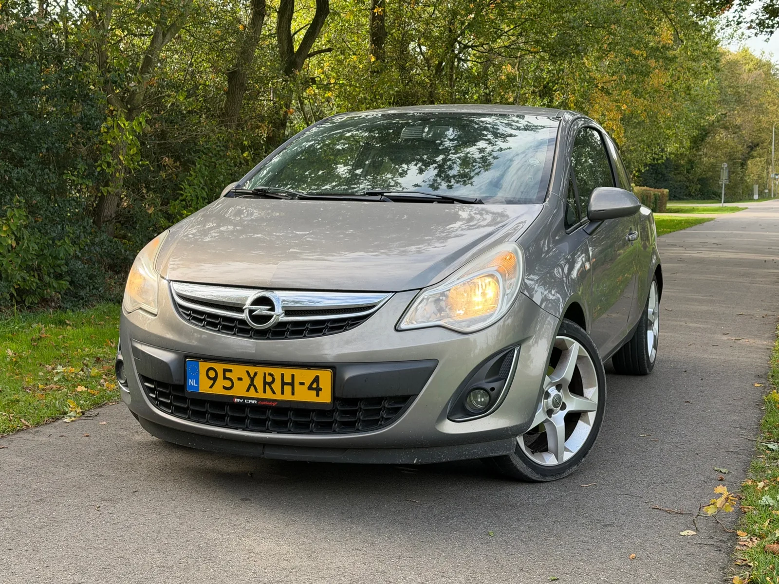 Opel Corsa (2012) — foto 1