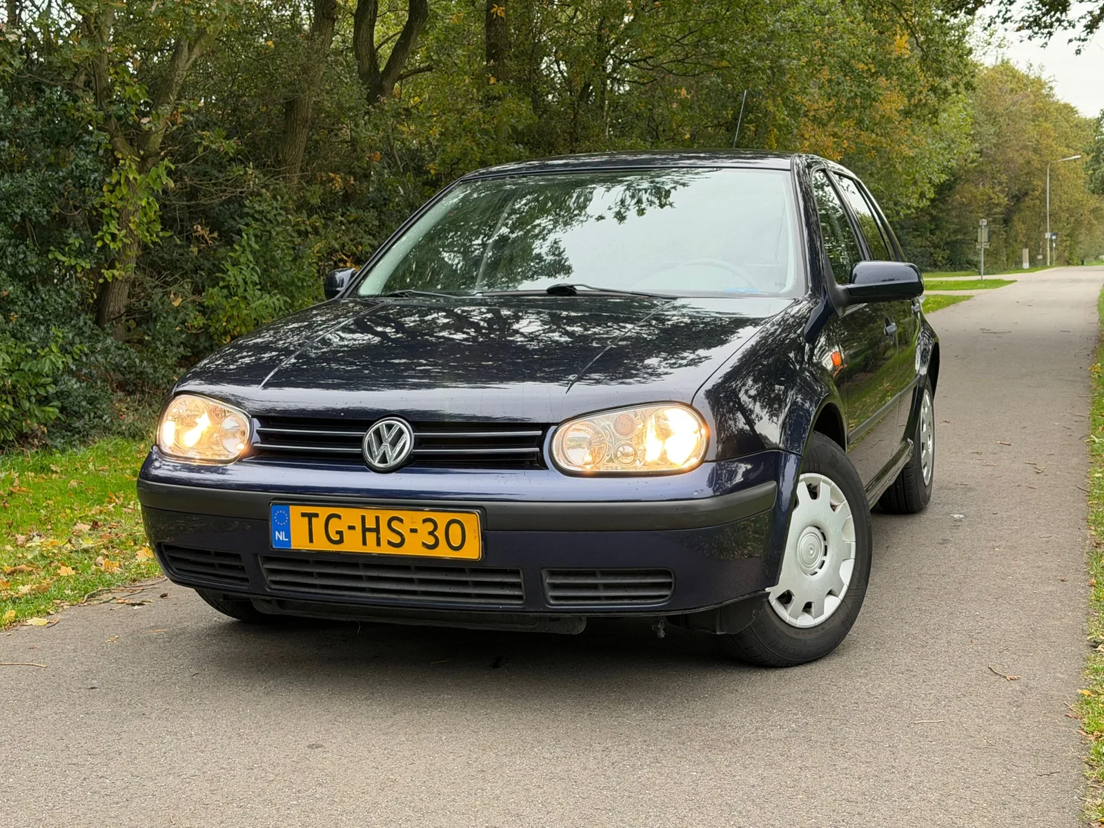 Volkswagen Golf (1998) — foto 1