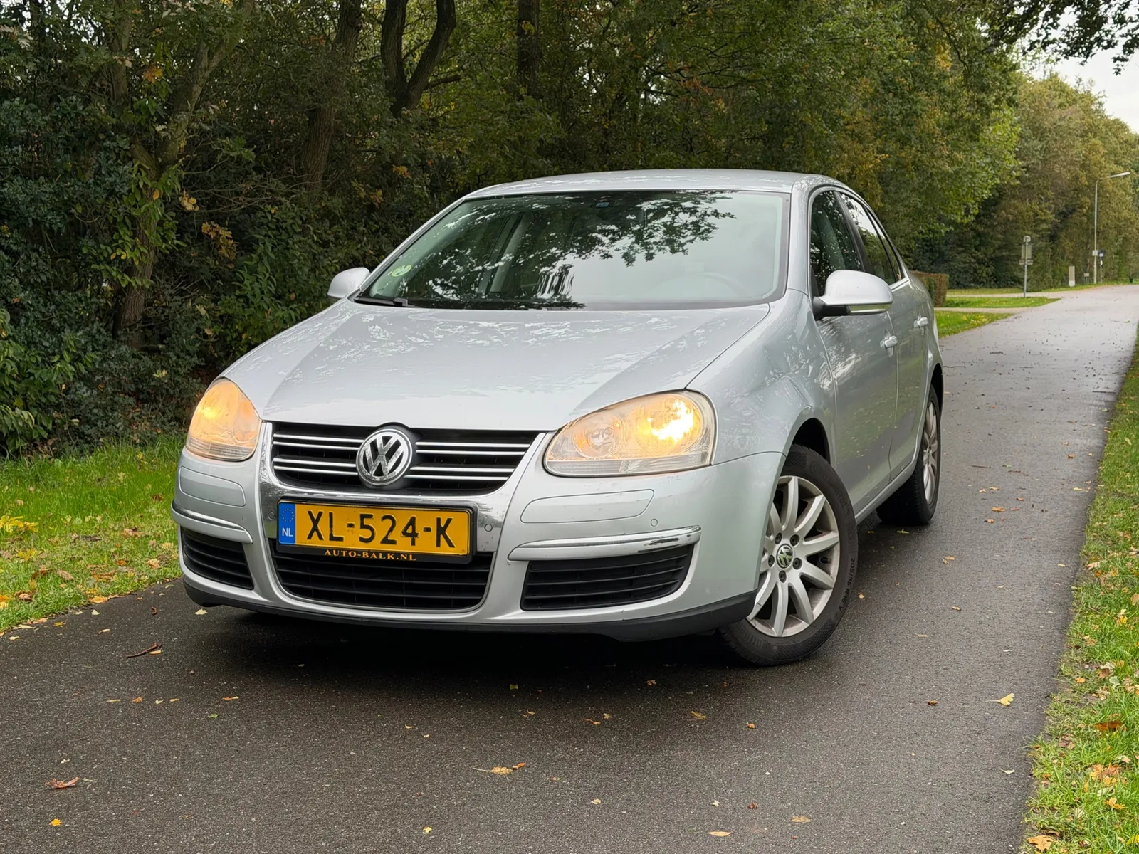 Volkswagen Jetta (2010) — foto 1