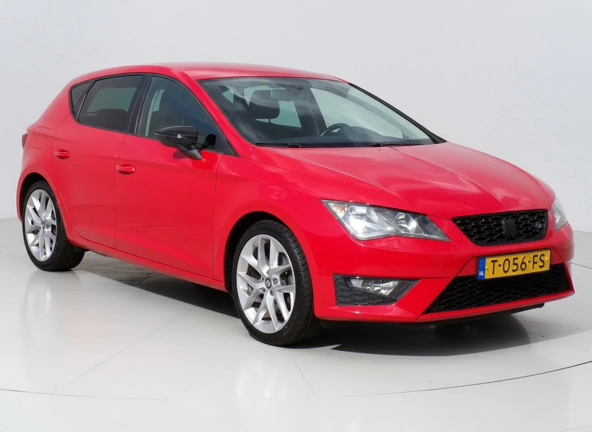 SEAT Leon (2013) — foto 1