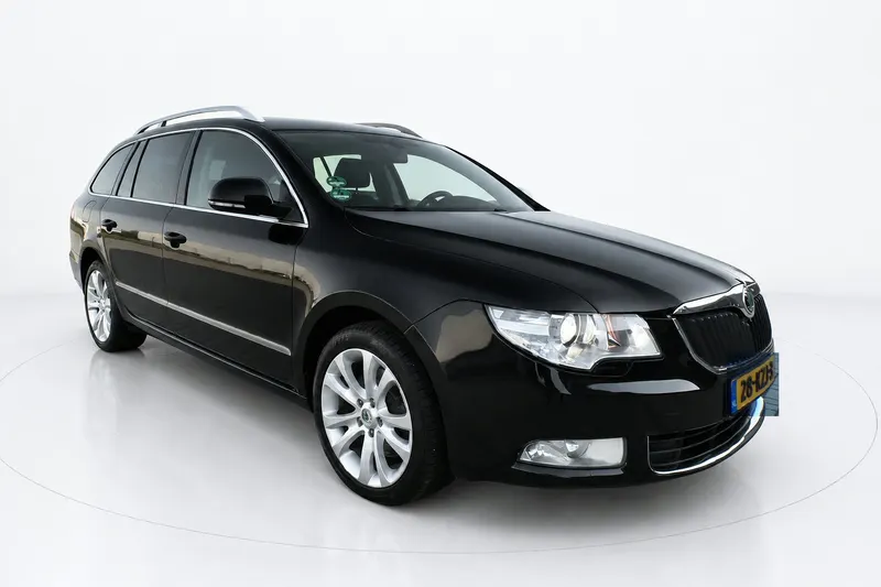 Škoda Superb (2010)