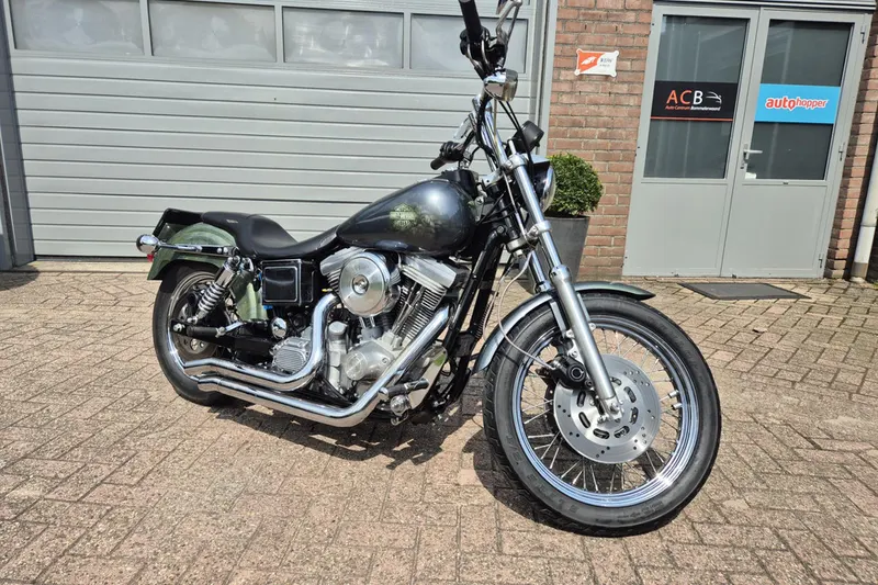 Harley-Davidson Super Glide (1998)