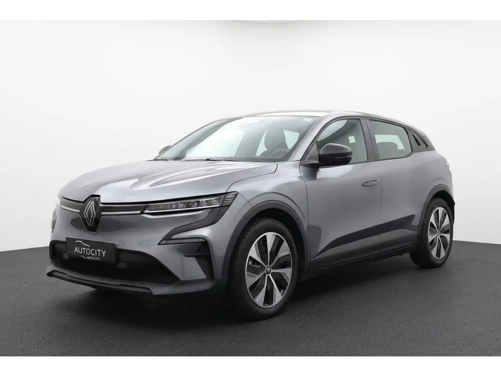 Renault Mégane E-Tech (2024) — foto 1