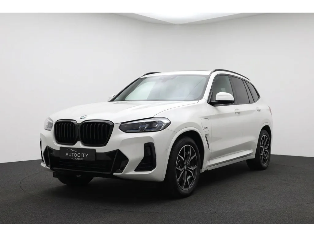 BMW X3 (2022) — foto 1