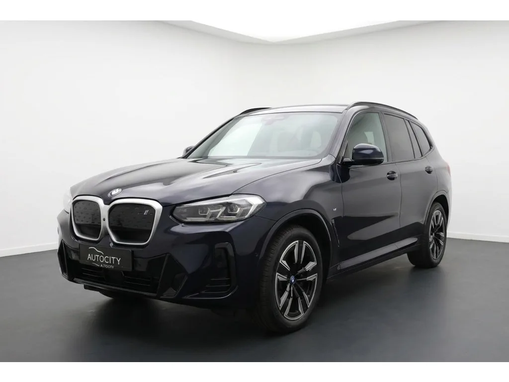 BMW iX3 (2023) — foto 1