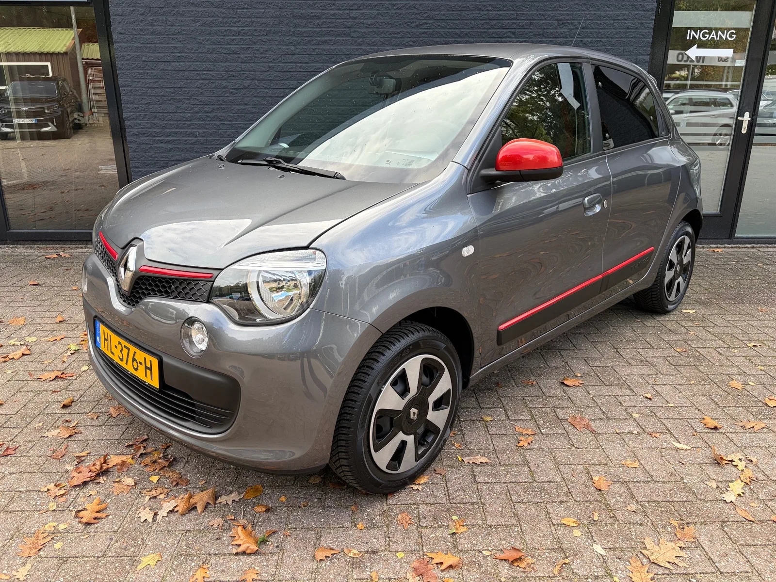 Renault Twingo (2015) — foto 1