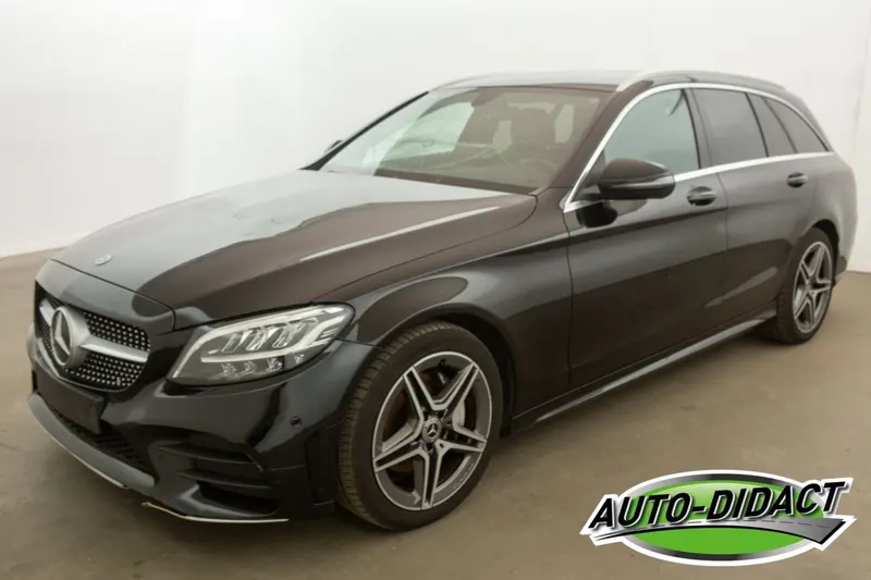 Mercedes-Benz 180d Navi Camera Clima (2019)