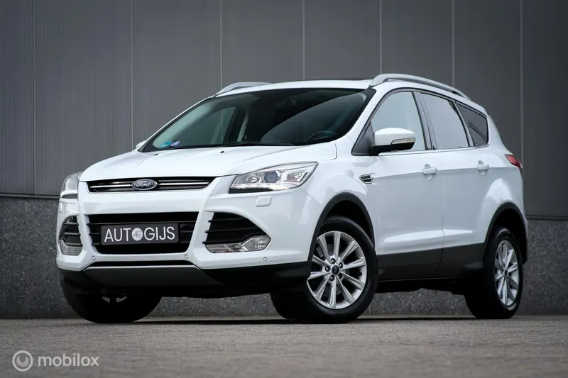 Ford Kuga (2015)