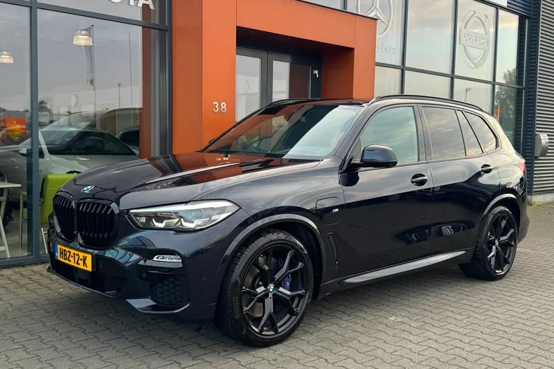 BMW X5 (2020)