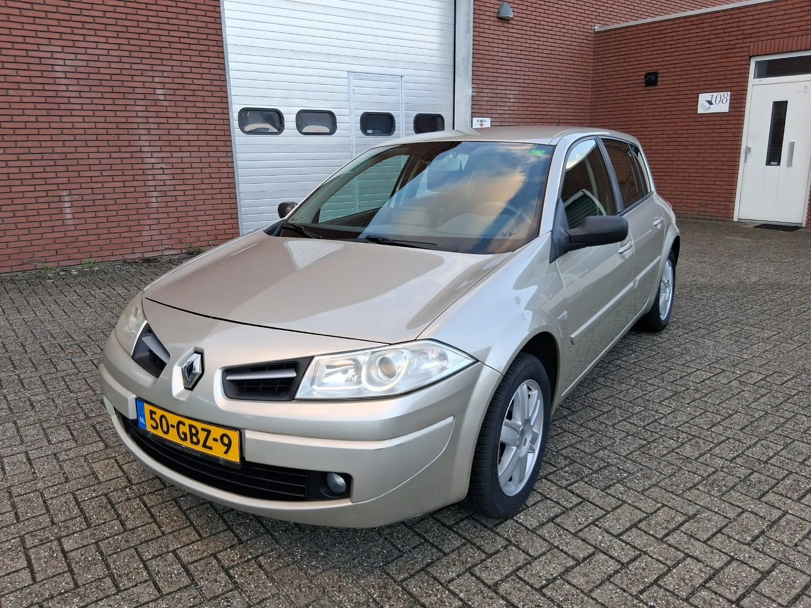 Renault Mégane (2008) — foto 1