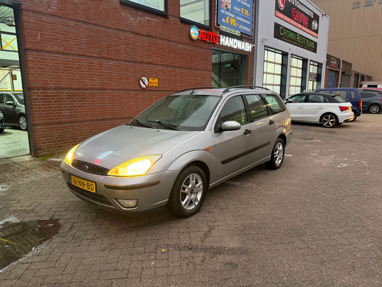 Ford Focus (2003) — foto 1