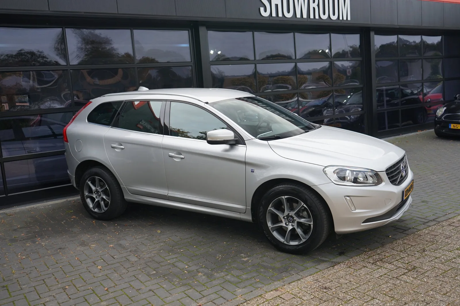Volvo XC60 (2016) — foto 1