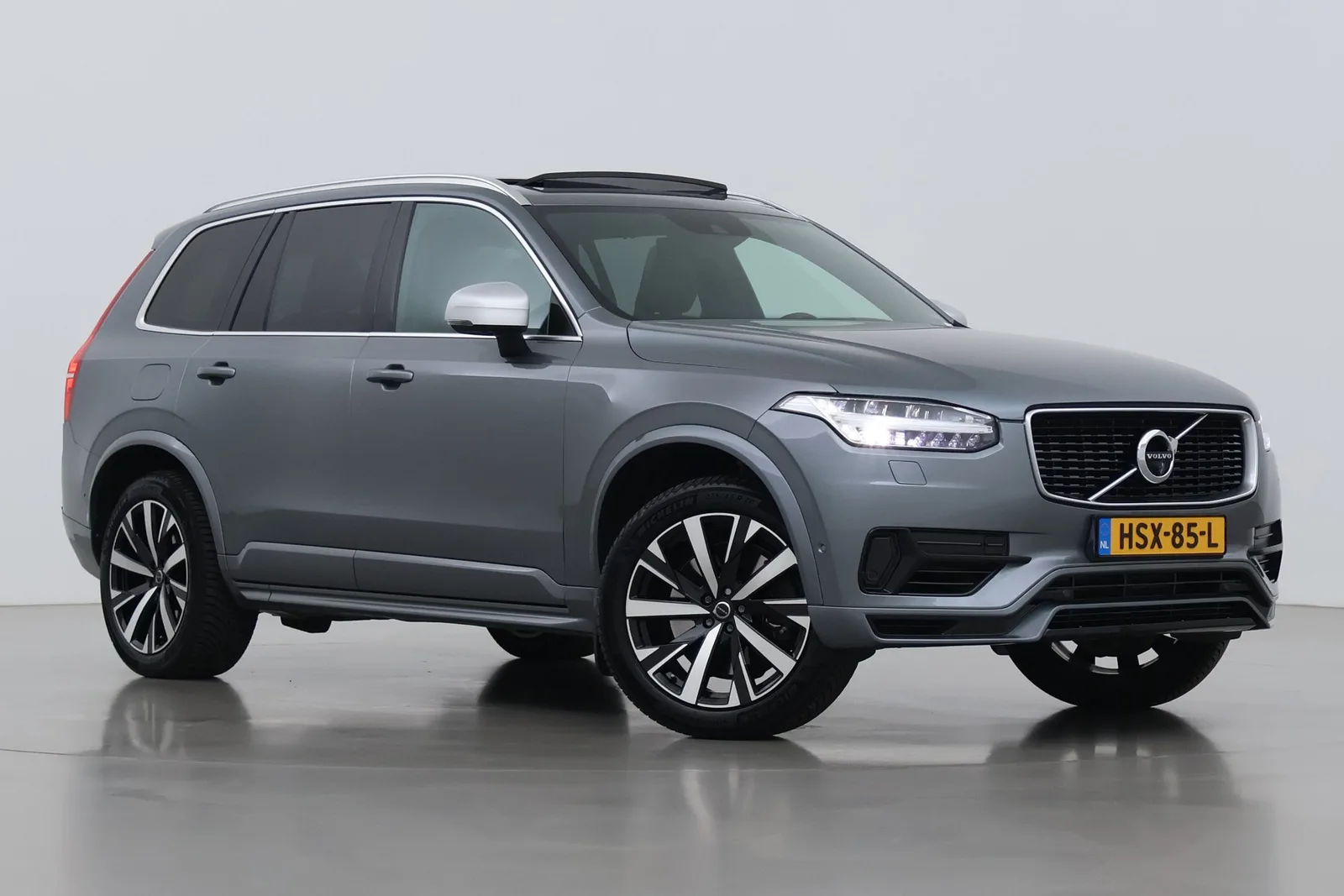 Volvo XC90 (2018) — foto 1