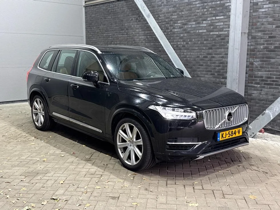Volvo XC90 (2016) — foto 1