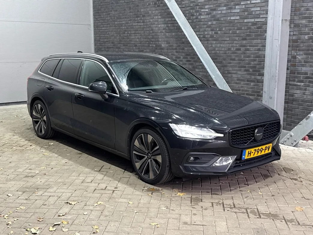 Volvo V60 (2020) — foto 1