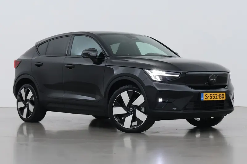 Volvo C40 (2023)
