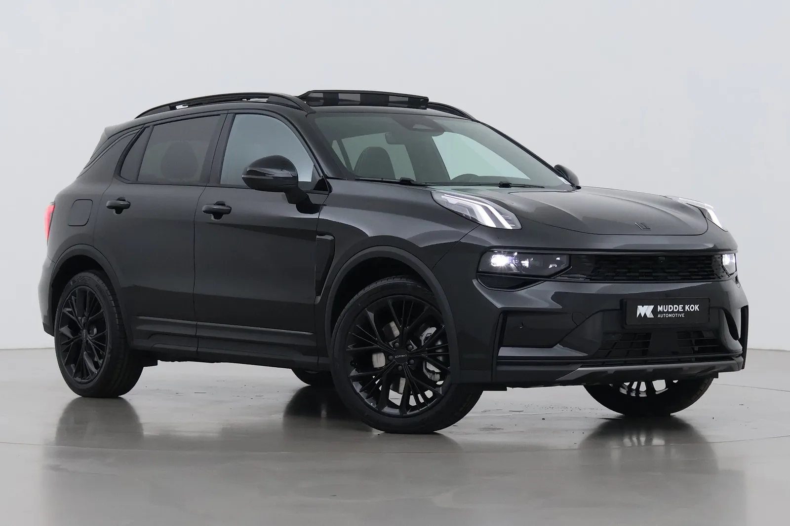 Lynk & Co 01 (2026) — foto 1