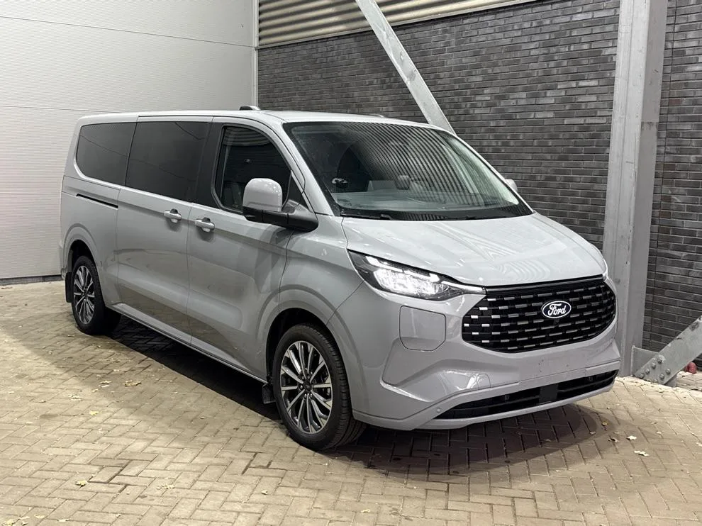 Ford Transit Custom (2026) — foto 1