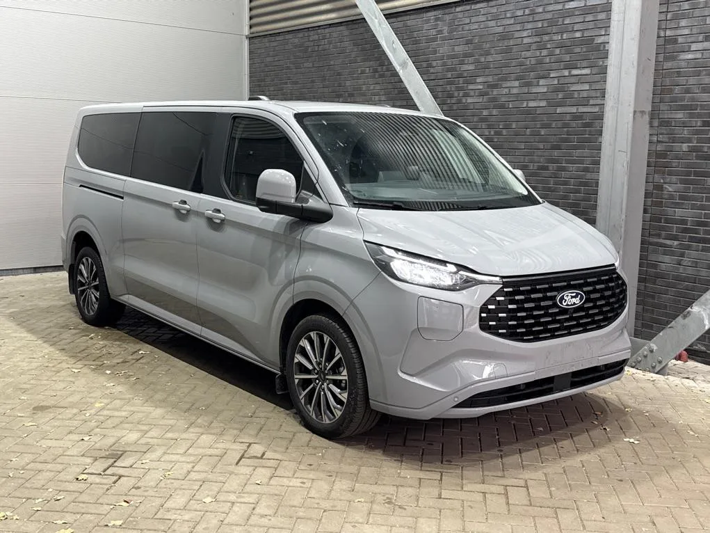 Ford Transit Custom (2026) — foto 1