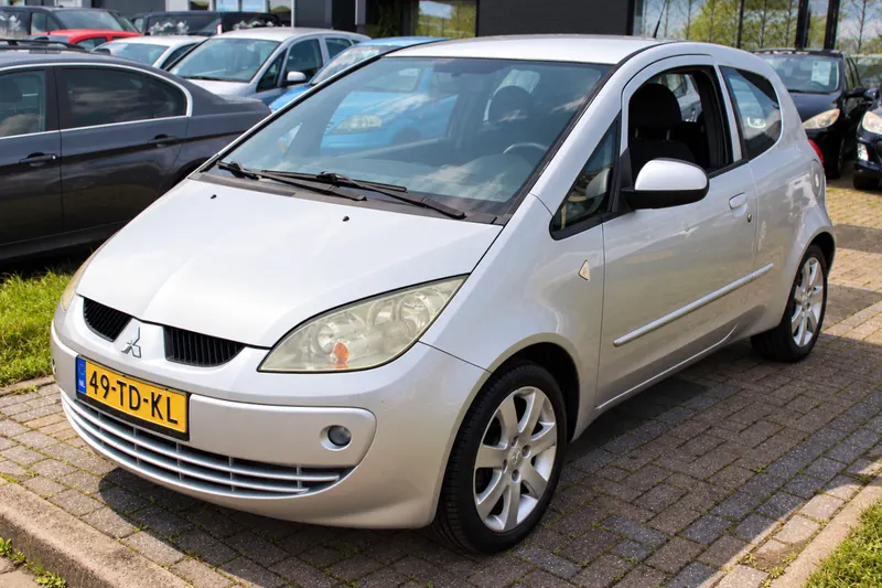 Mitsubishi Colt (2006)