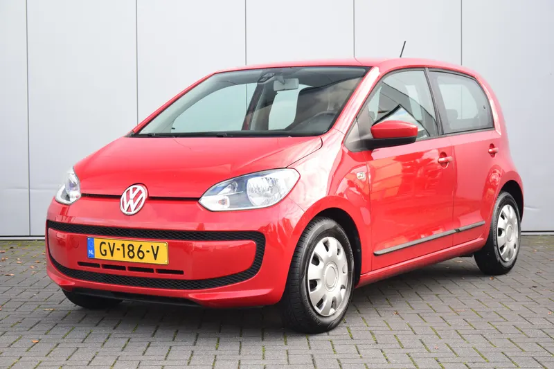 Volkswagen Up! (2015)