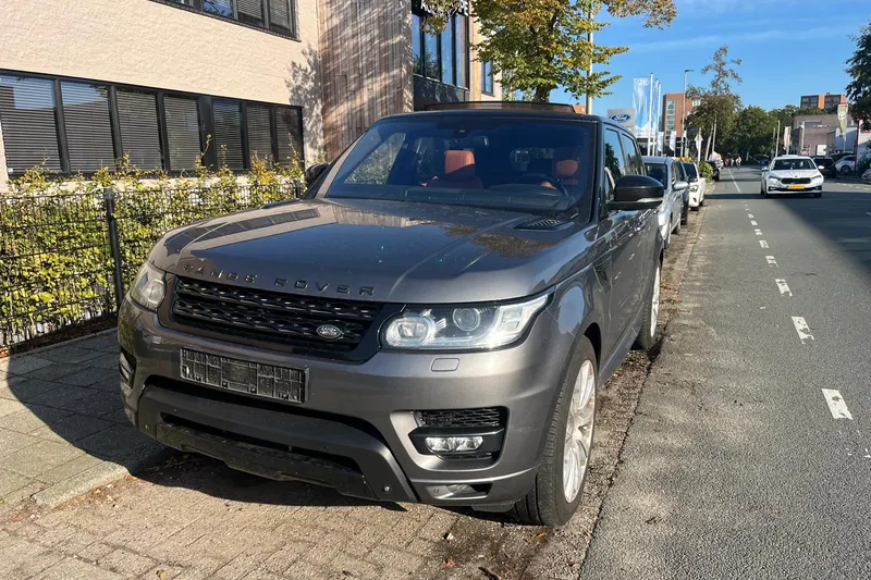 Land Rover Range Rover Sport (2015)