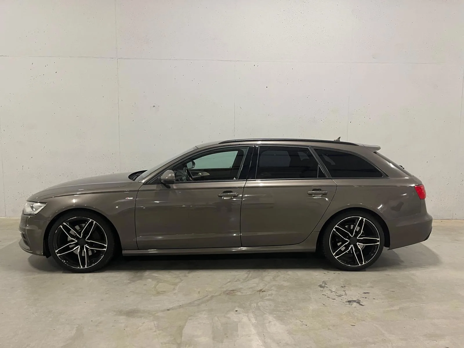 Audi A6 (2012) — foto 1