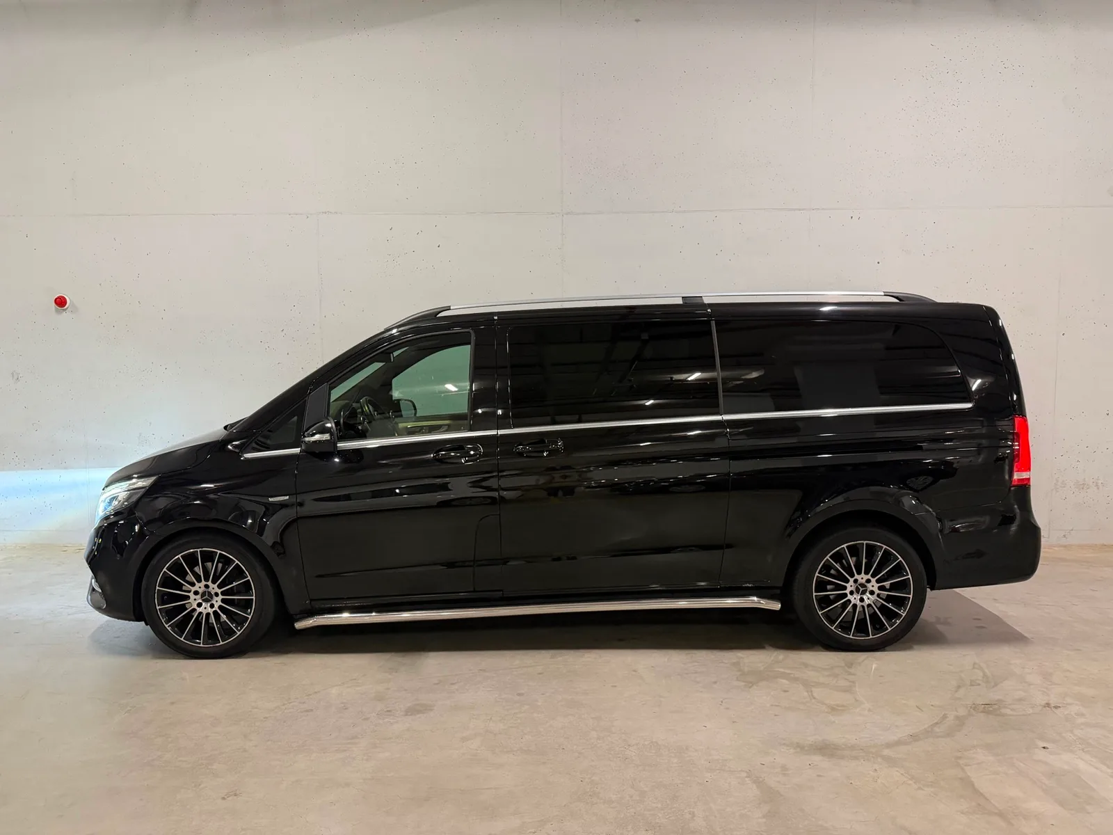 Mercedes-Benz V-Klasse (2015) — foto 1