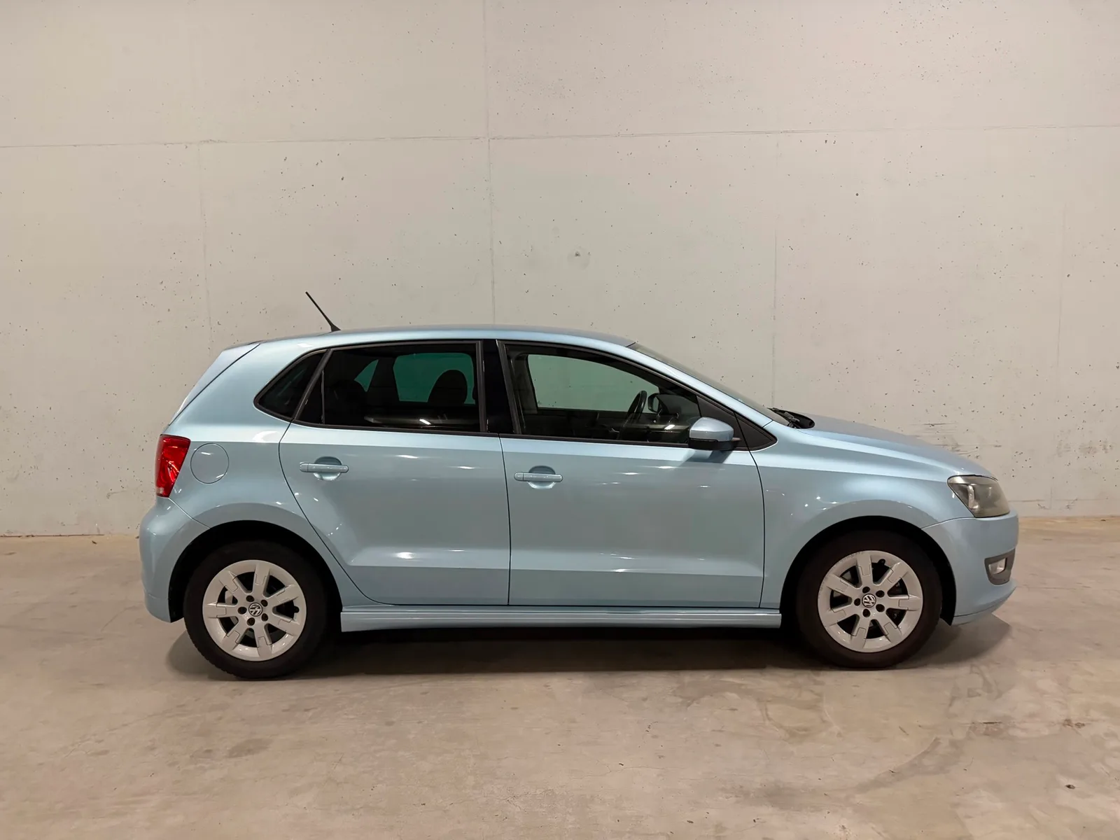 Volkswagen Polo (2012) — foto 1