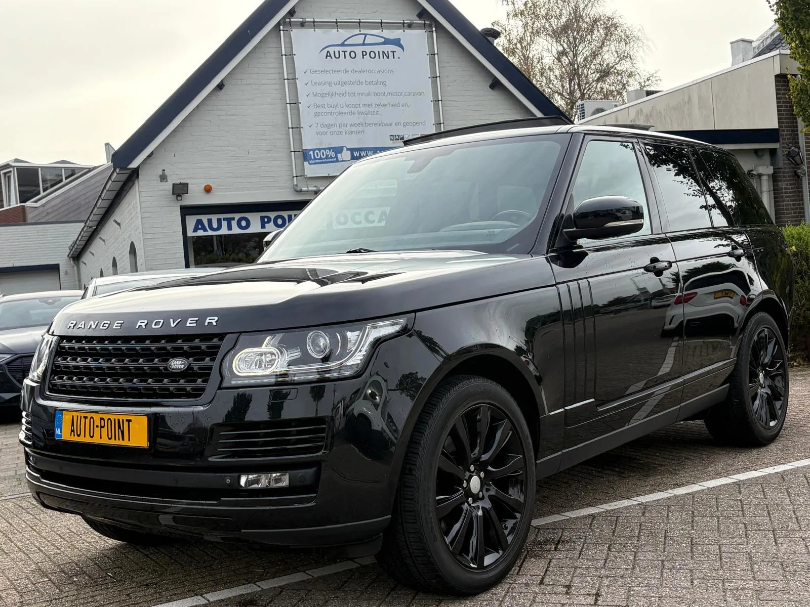 Land Rover Range Rover (2015) — foto 1
